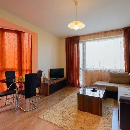 Purple Star Св. Св. Константин и Елена